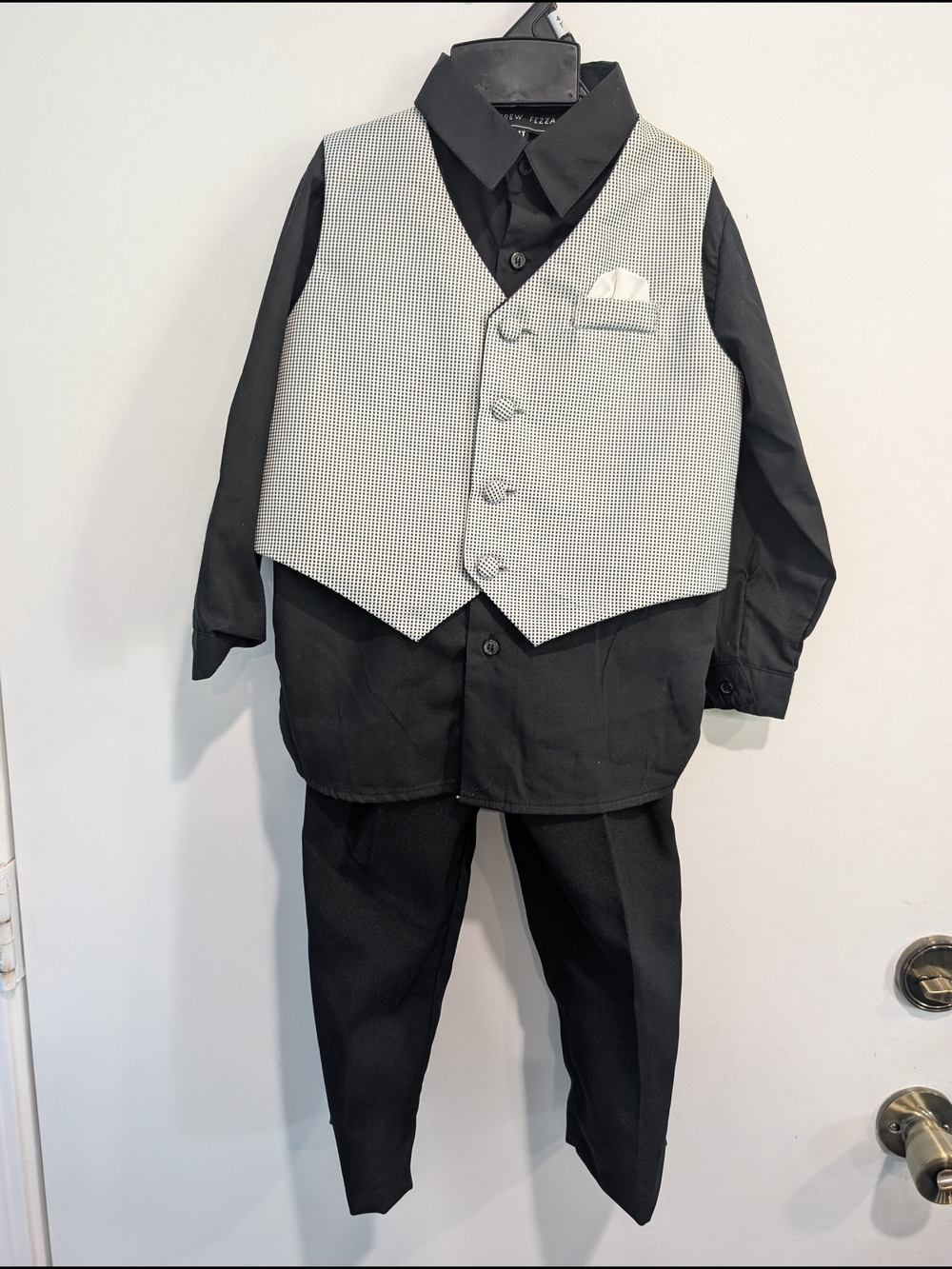 Andrew Fezza Boys Suit White/Black Dress Shirt, Vest & Pants Set Size 4T